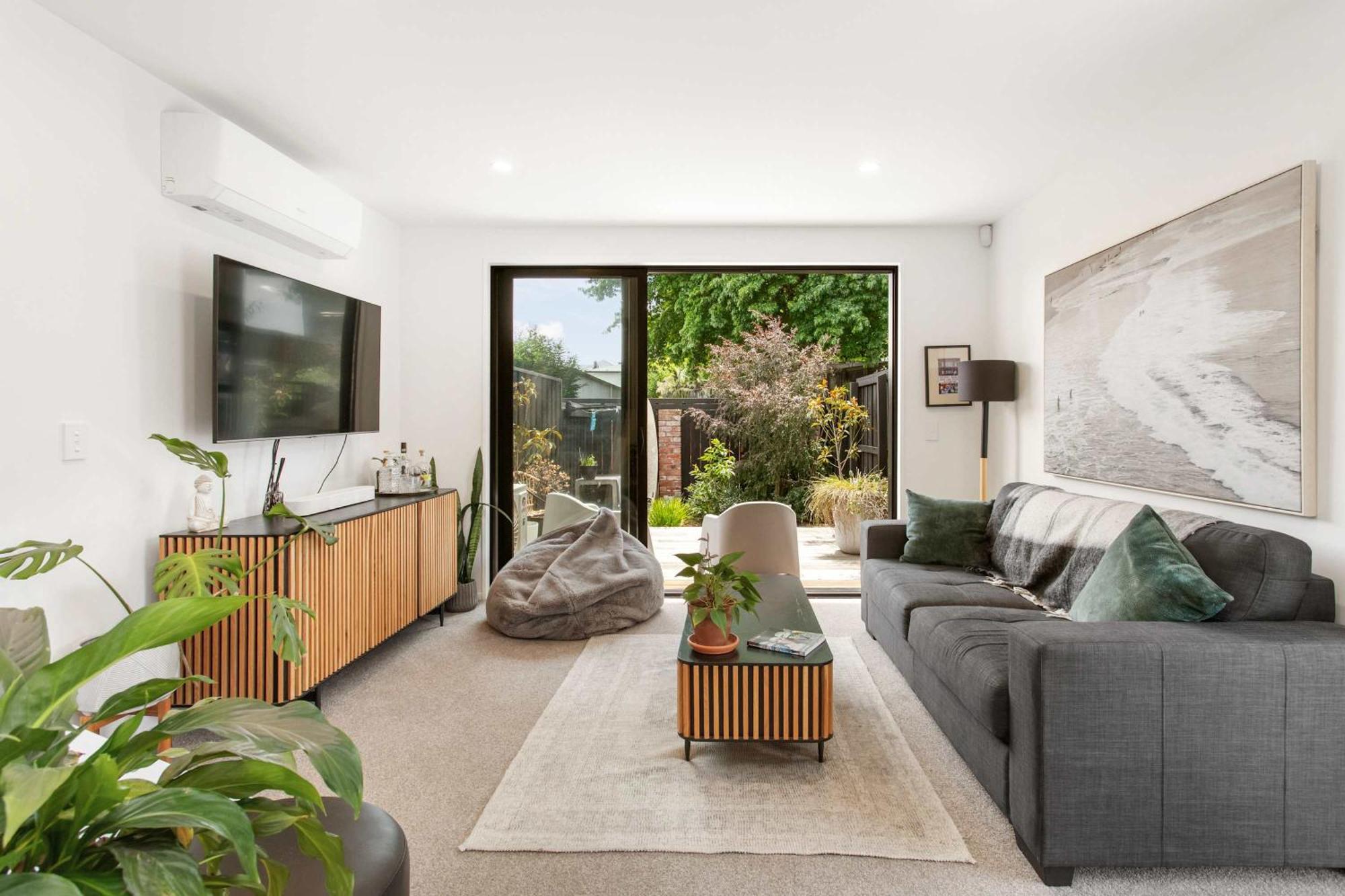 Stylish Merivale - 2br *
