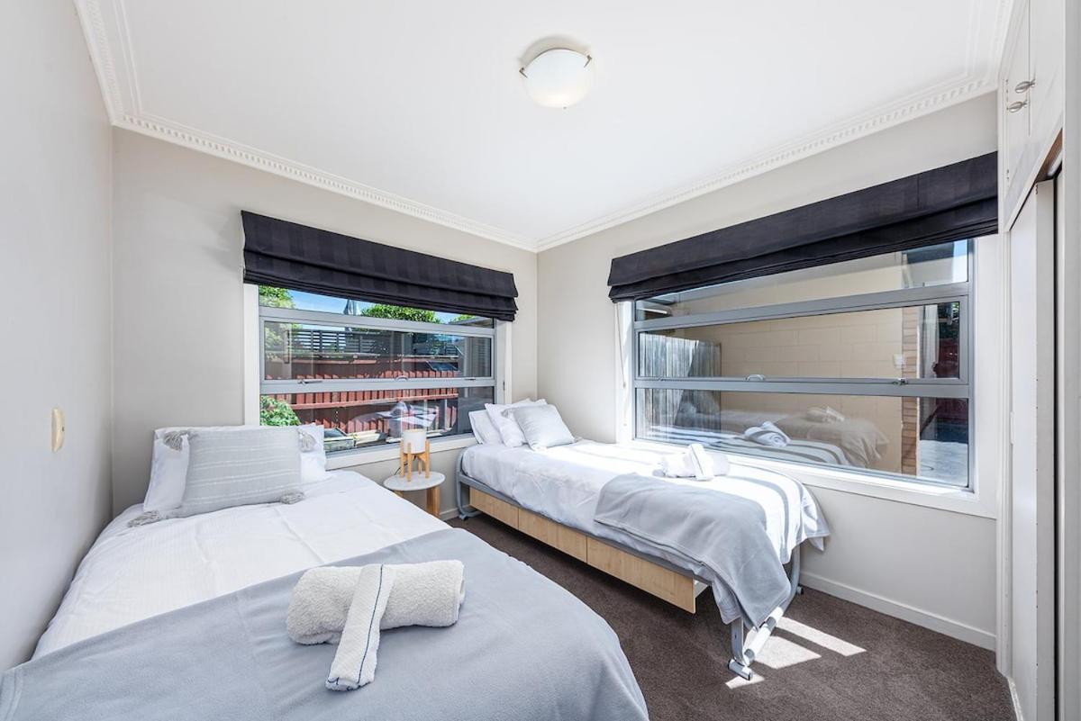 Spacious And Tranquil 4 Bed House Near Uc