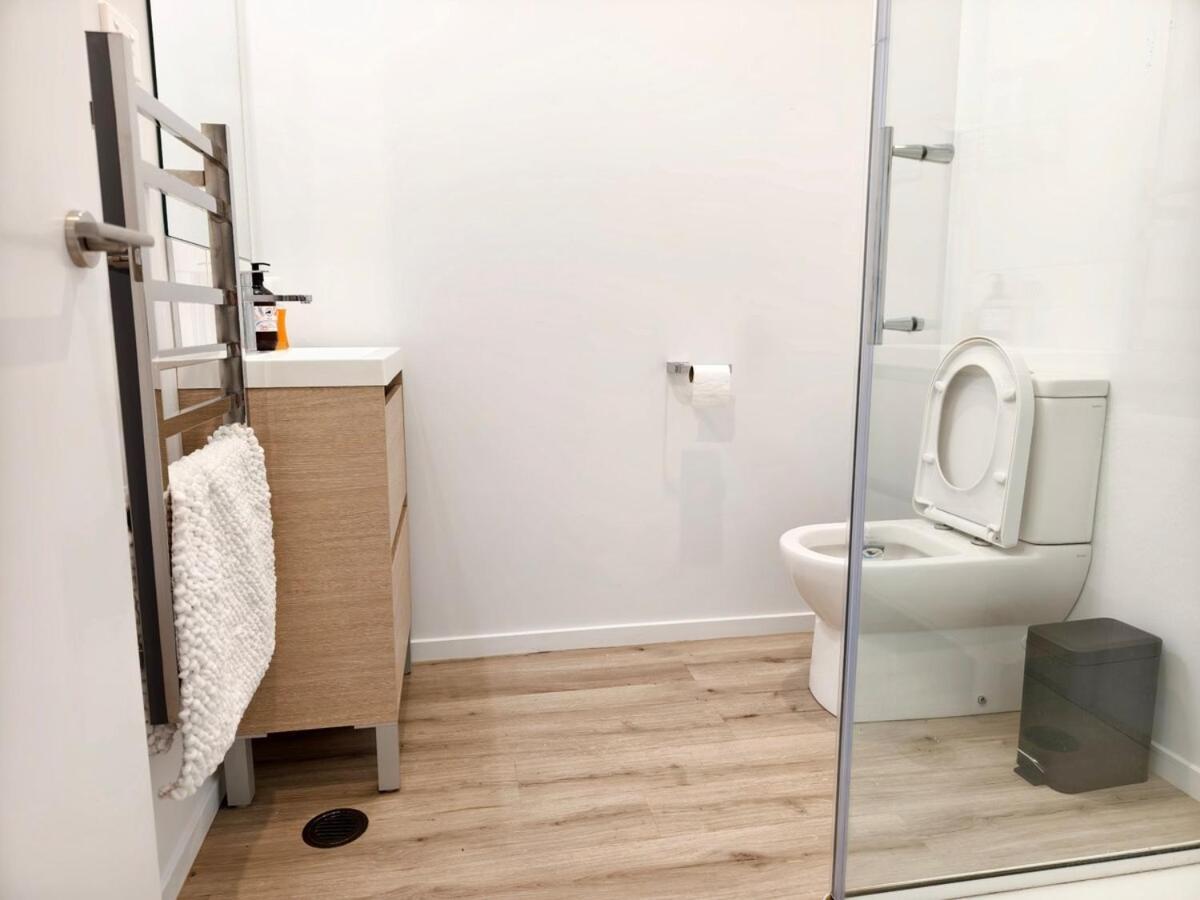 Cbd 2 Bed 2 Bath Parkside Retreat With Freeparking * Christchurch
