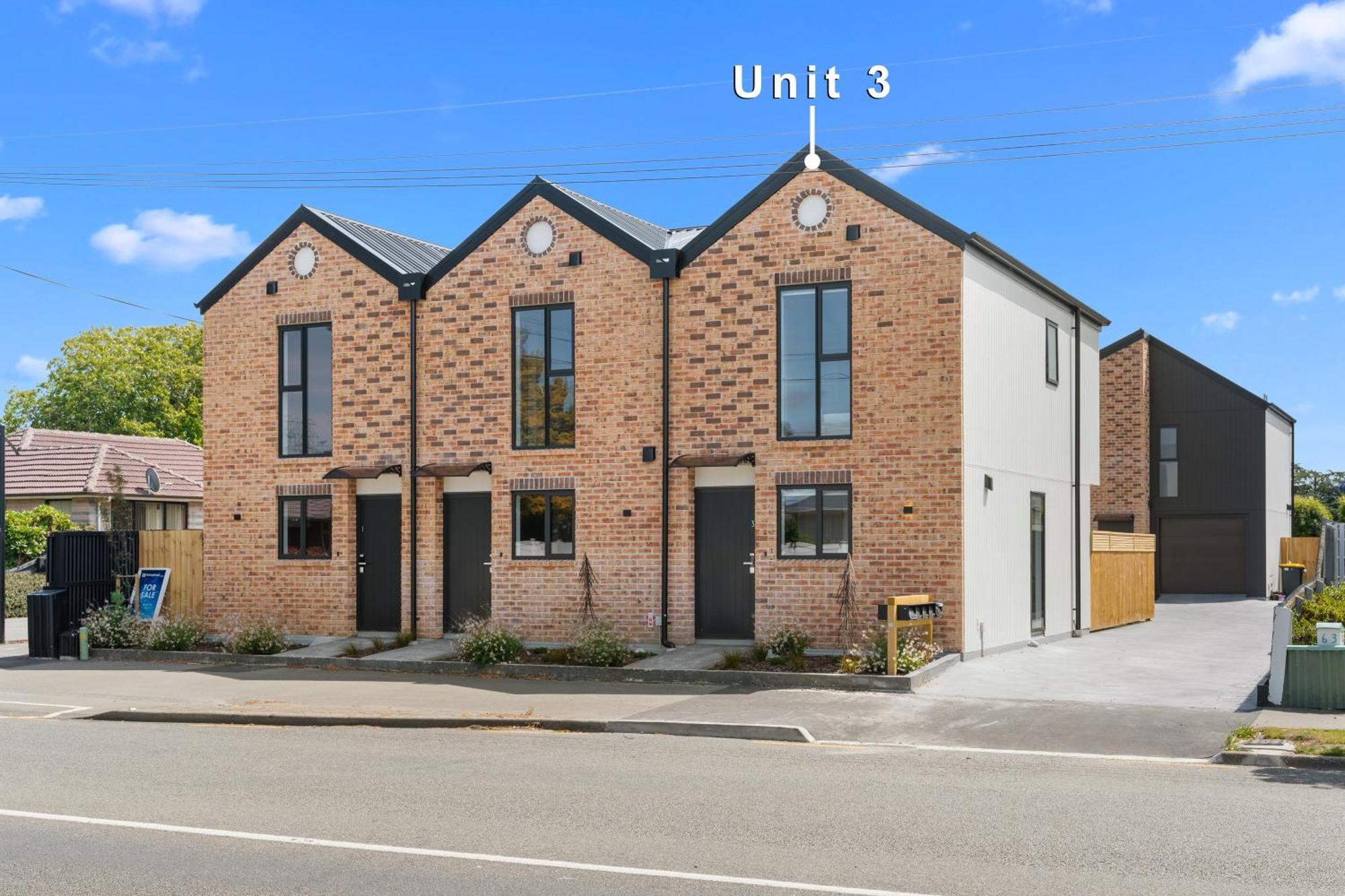 Cosy Close To Airport