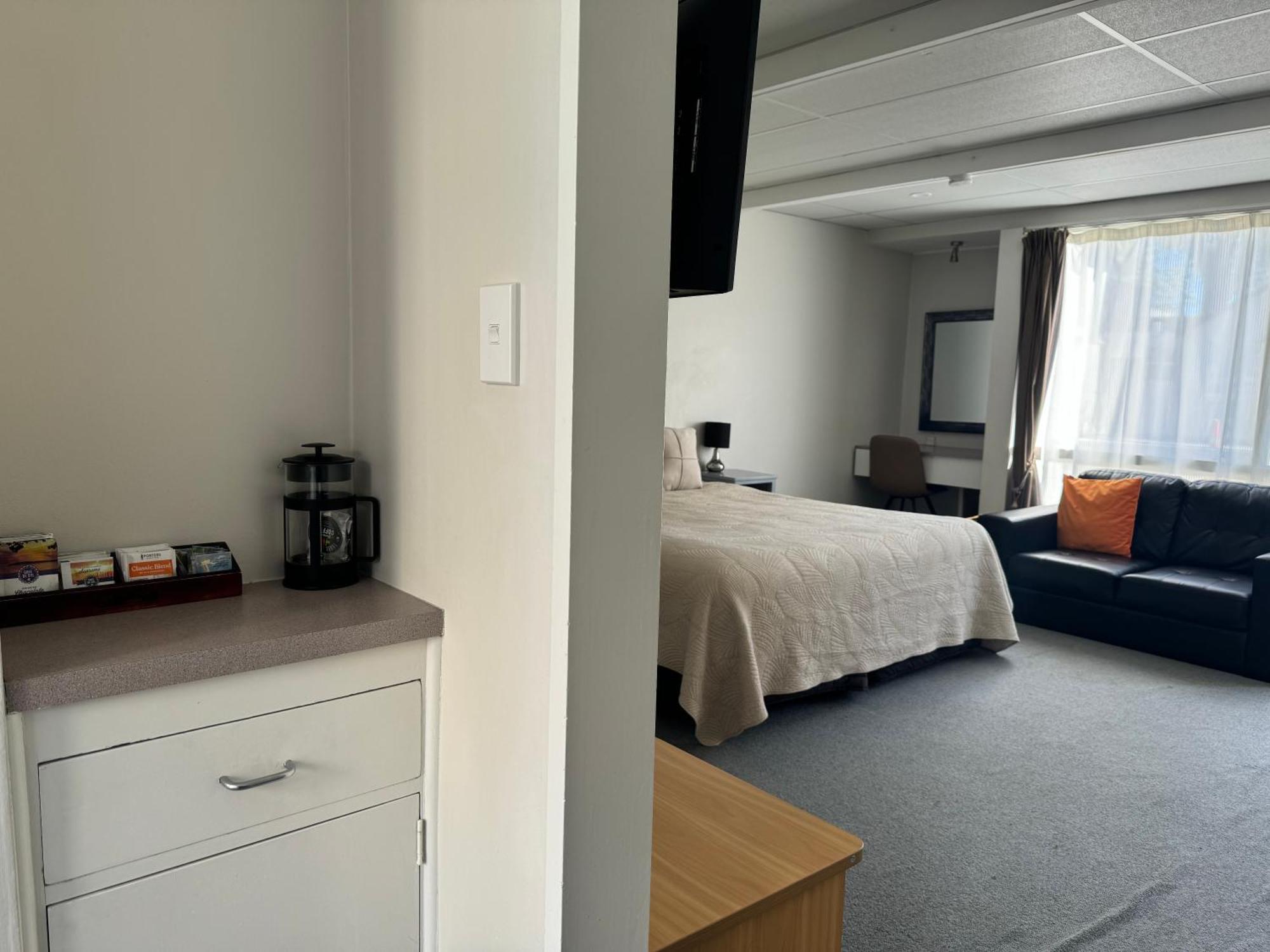 Diplomat Christchurch