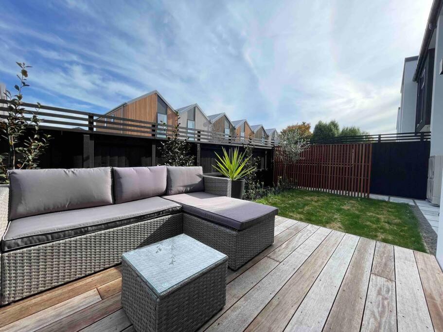 Holiday home Luxury 3 Bedroom With Double Garage *