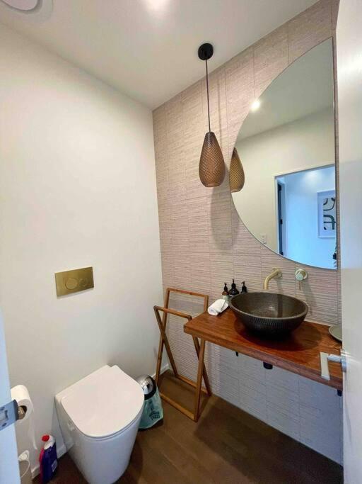 Luxury 3 Bedroom With Double Garage