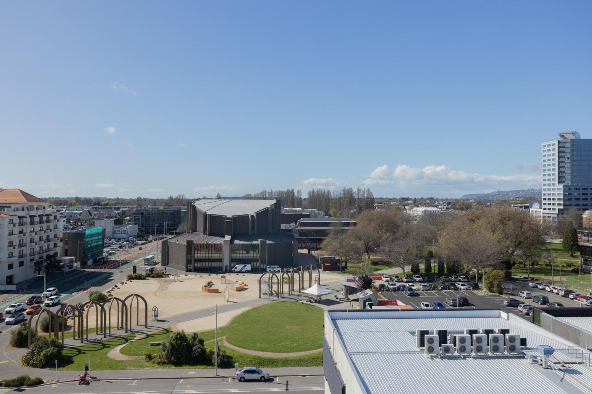 Luxury 2 Bedroom Cbd With Free Parking * Christchurch