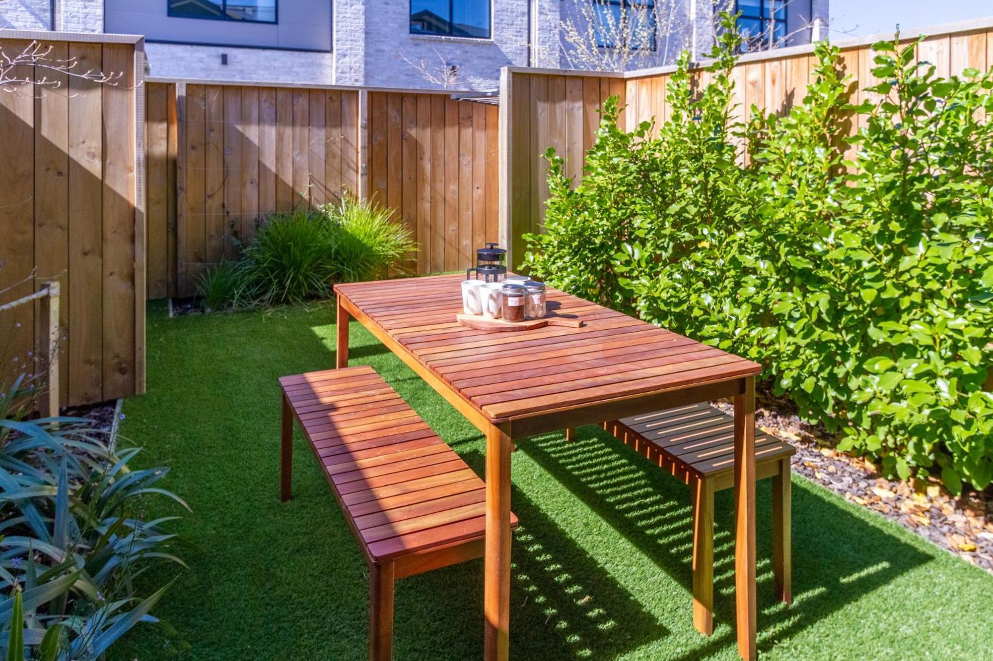 Gloucester Street Gem- 1 Bed 1 Bath Apartment *