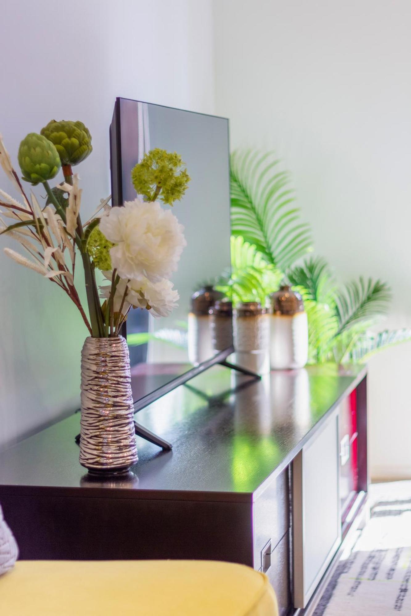 Escape On Cashel Street 2 Bed 2 Bath Apartamento