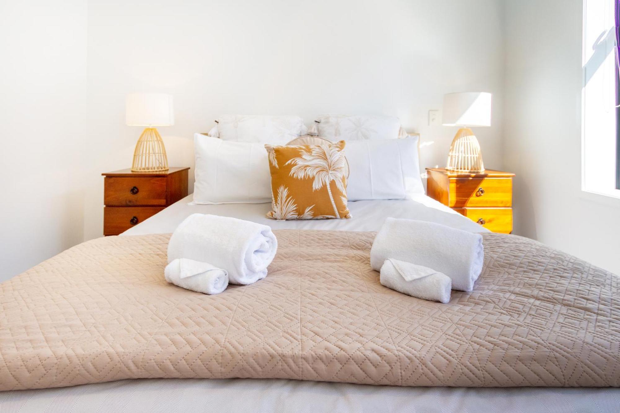 Escape On Cashel Street 2 Bed 2 Bath Christchurch