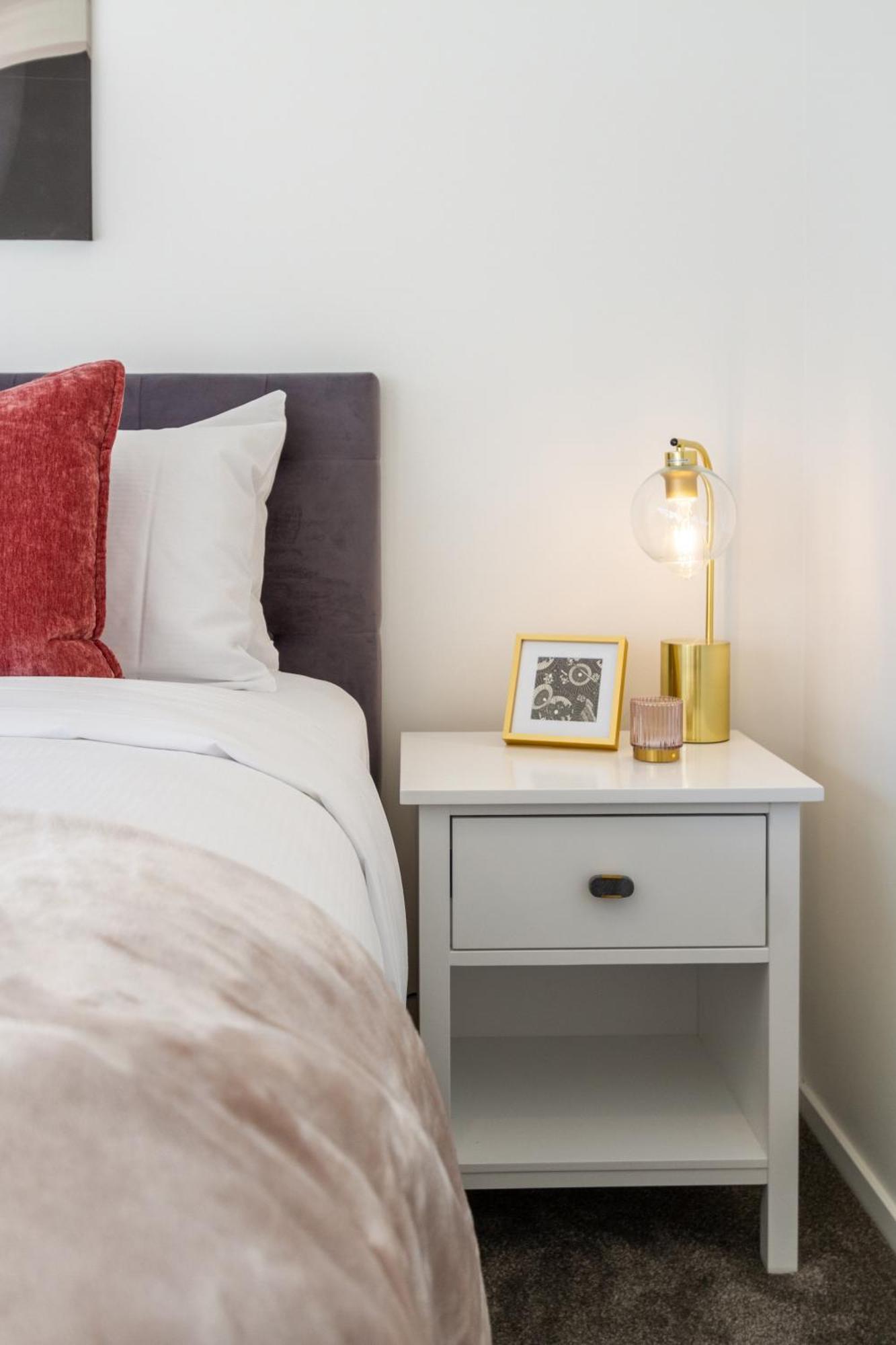 Apartment Enchanted Escape 2 Bed 2 Bath Cbd