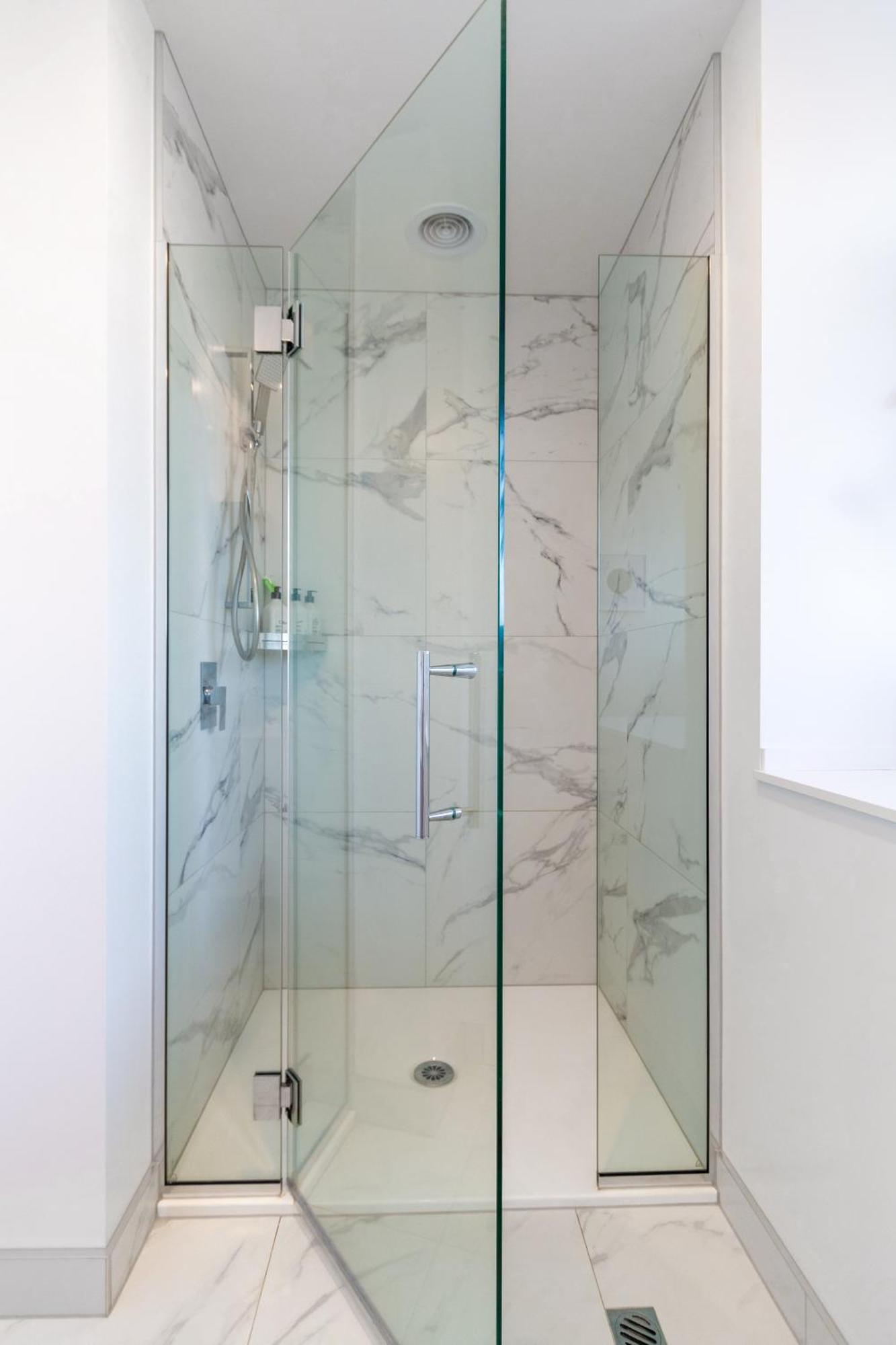 Apartment Enchanted Escape 2 Bed 2 Bath Cbd