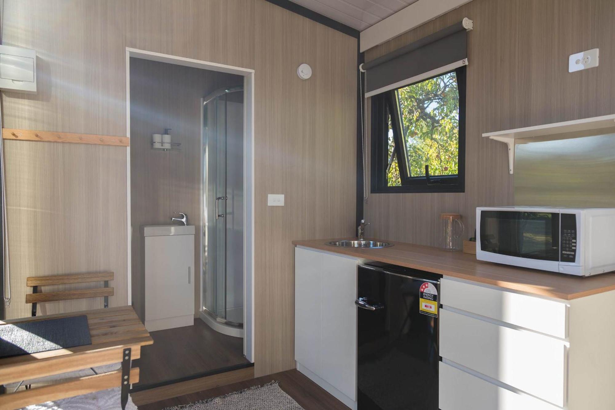 Applewood 1 By Tiny Away Holiday home Christchurch