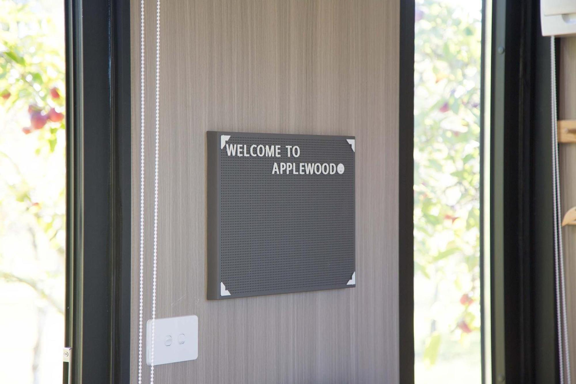 Applewood 1 By Tiny Away Holiday home