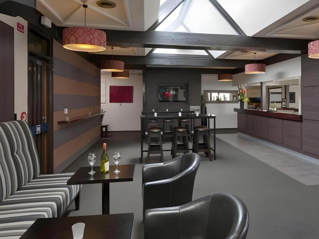 The Riccarton Hotel