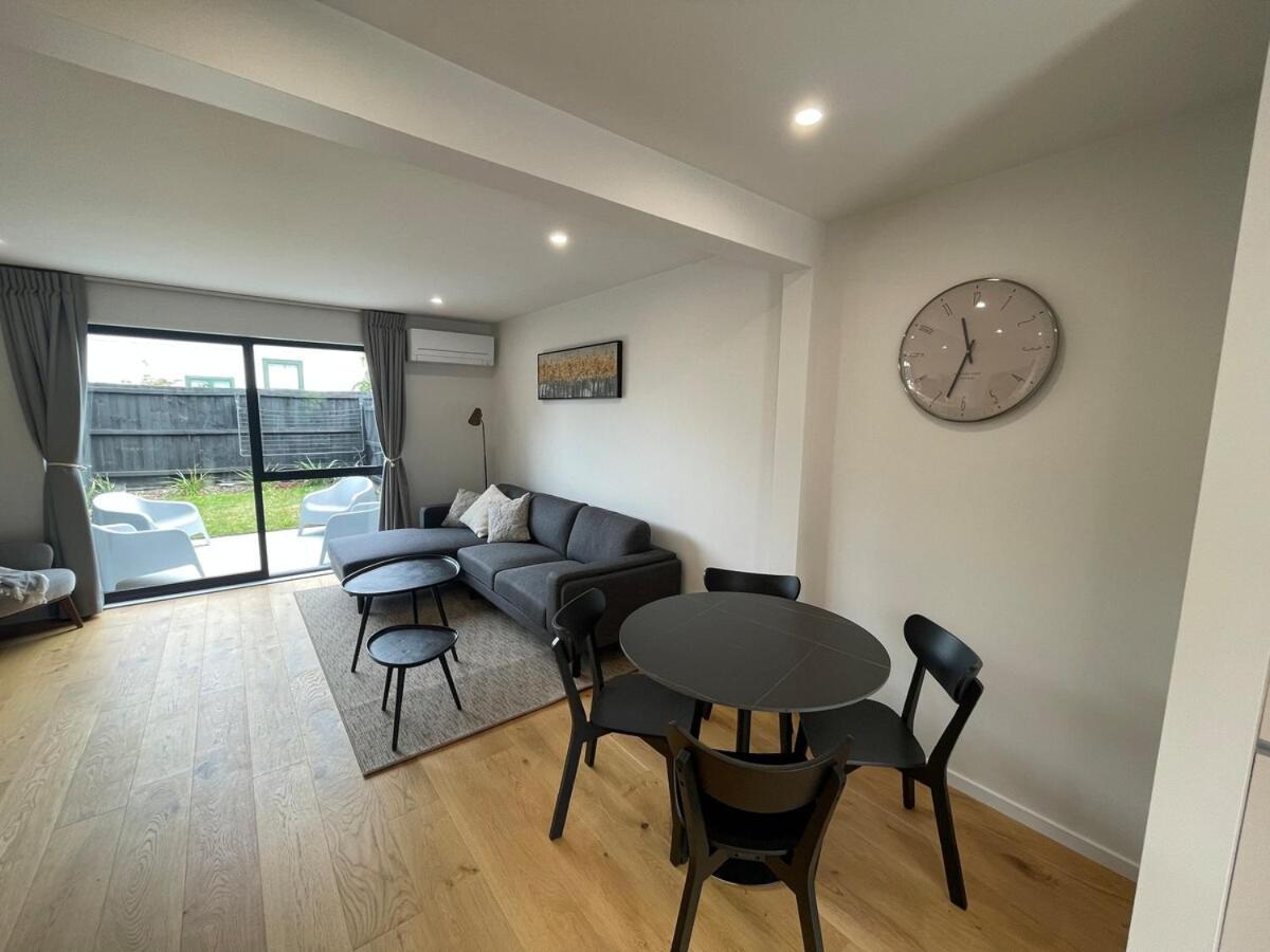 Fringe Hideout - 2 Bed With Car Park Apartment *