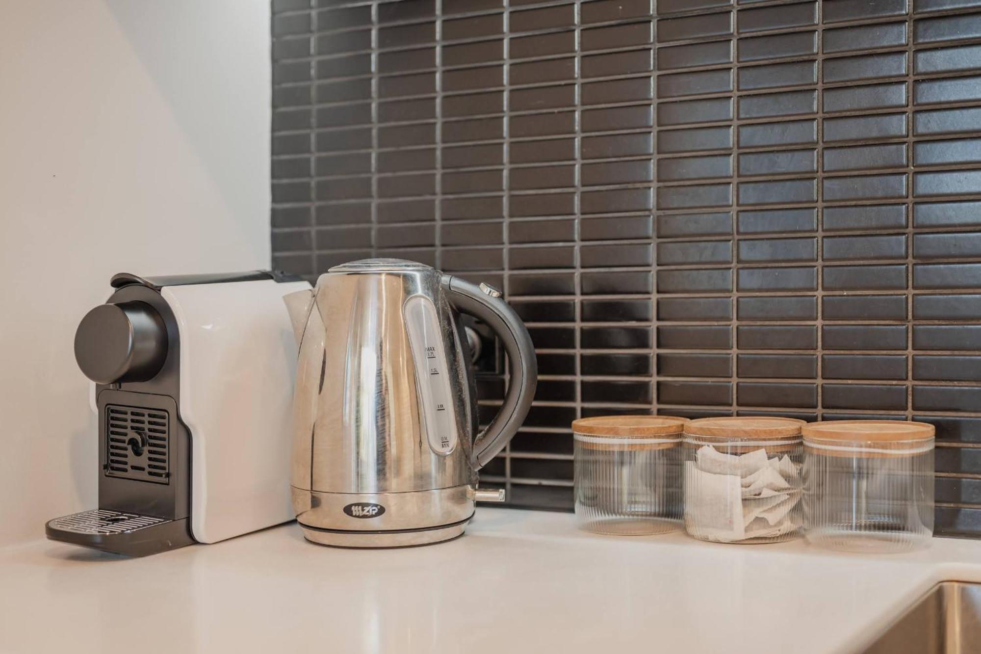 Holiday home Cbd Edge - 2br With Balcony Sleeps 4 Christchurch