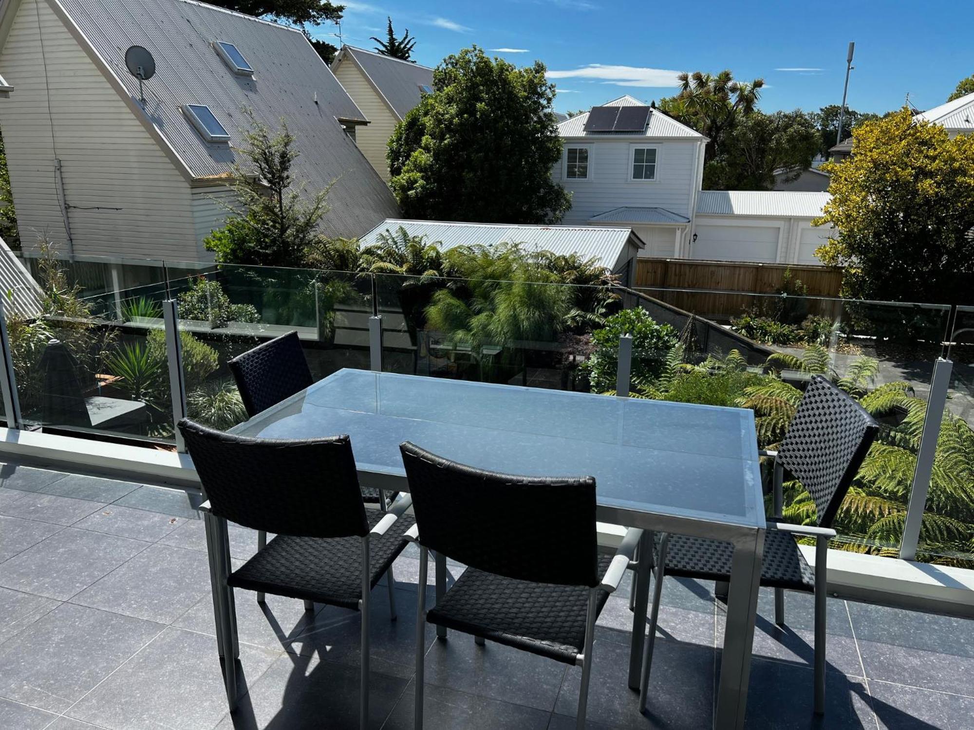 Holiday home 3 Bedroom In Peaceful Setting *