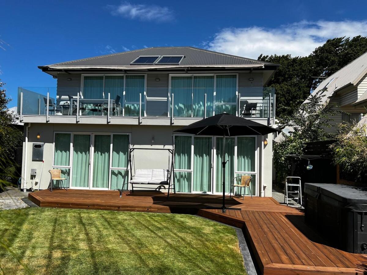 3 Bedroom In Peaceful Setting *