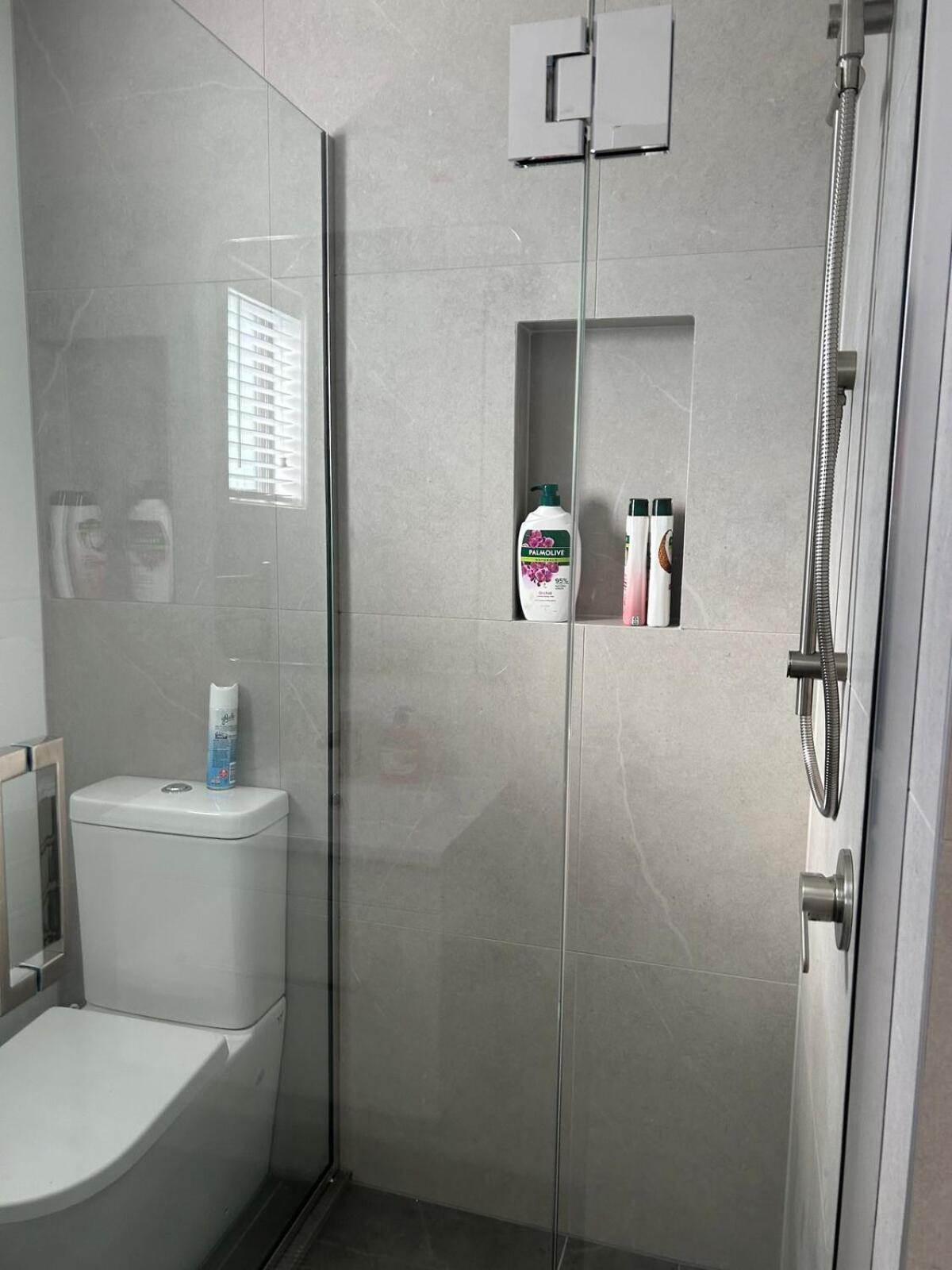 Apartment 2 On Armagh! *