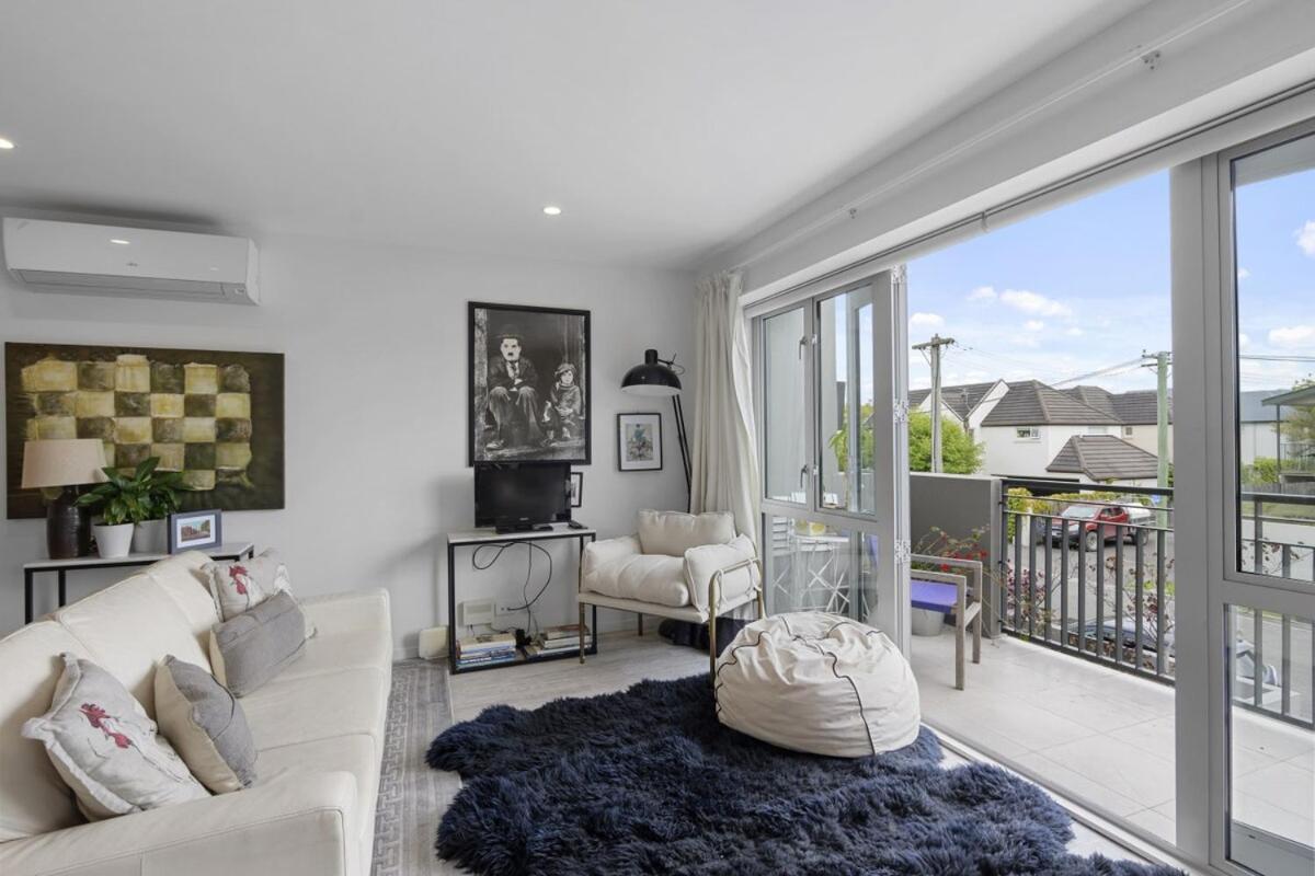 Apartment Andover Street Honey Christchurch