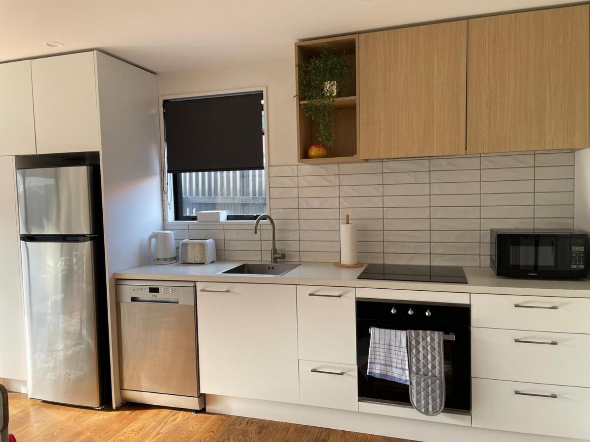 Addington - Near The City! Apartment