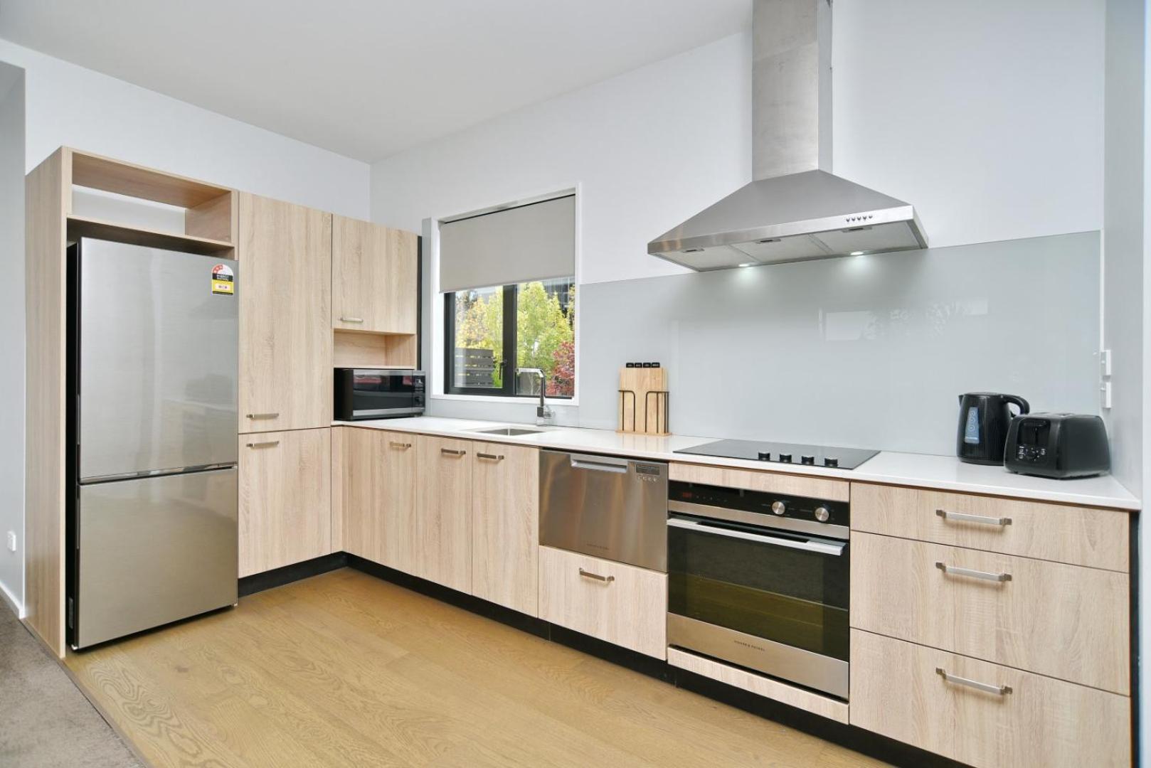 Townhouse - 2br Comfort, Private & Parking Holiday home *
