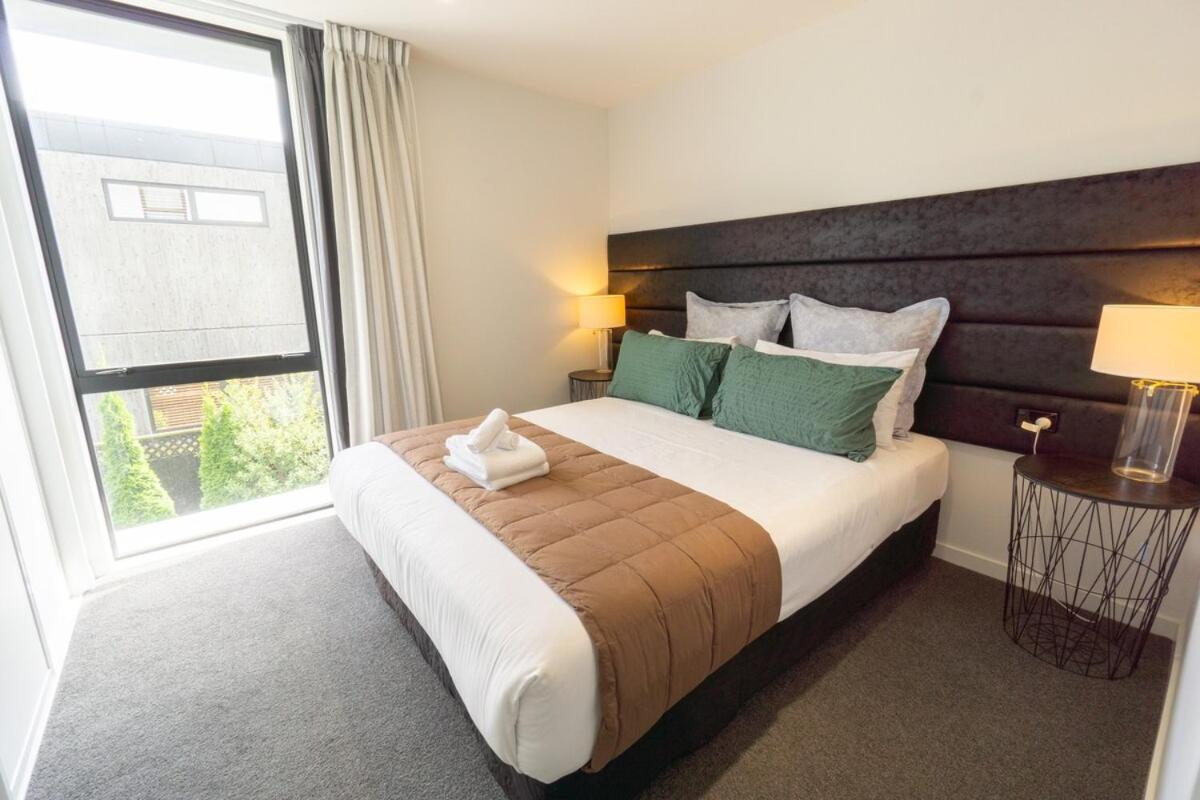 Apartment Touch Of Class Cbd, Free Park *