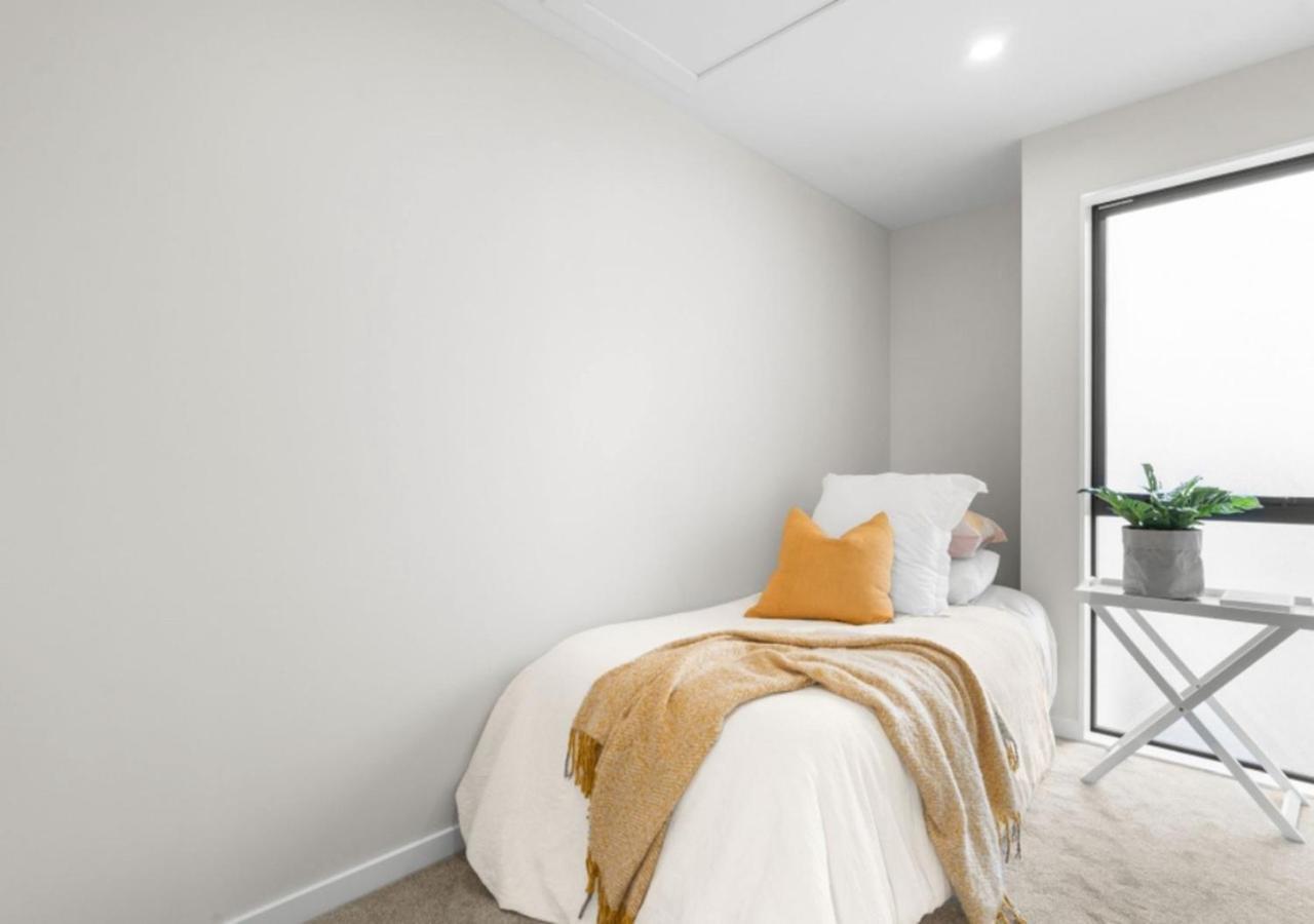 Brand New 2br With Parking In Holiday home *