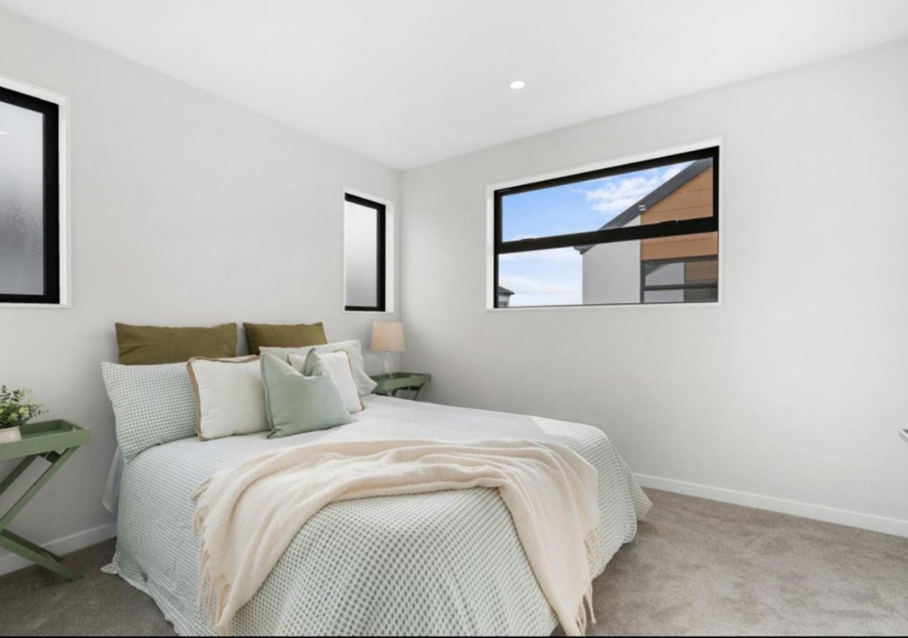 Brand New 2br With Parking In * Christchurch