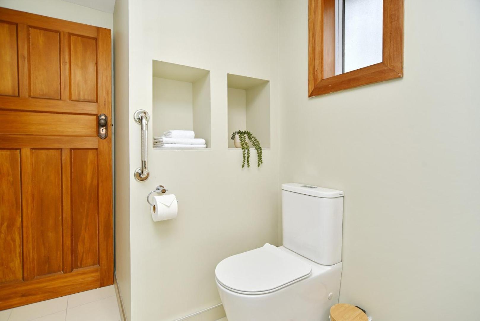 Studio Retreat With Ev & Off Street Parking Holiday home