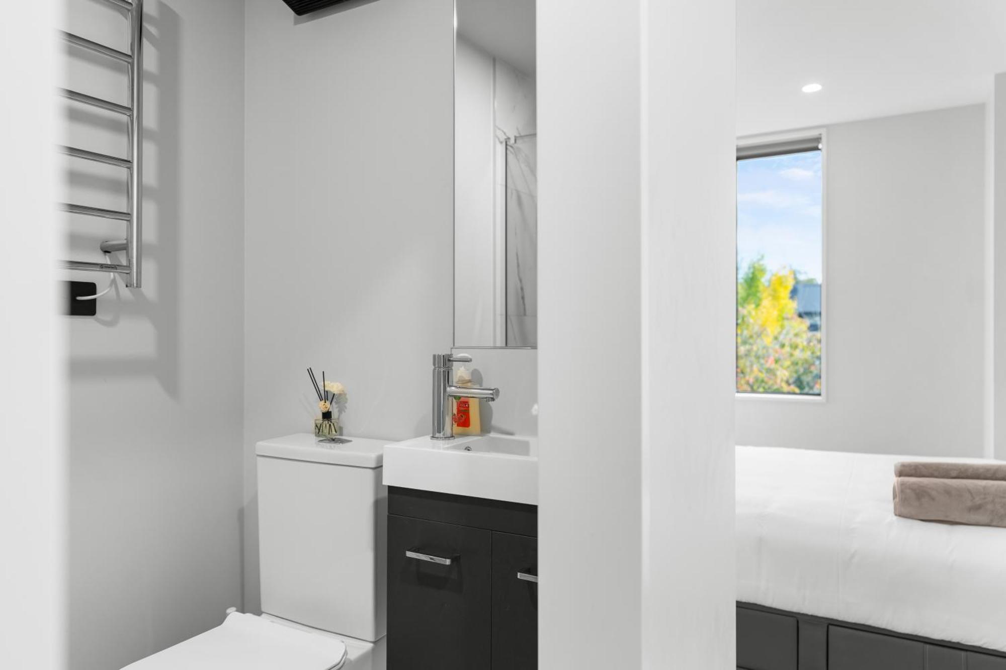 Scholarly 3br3ba Near Uc Christchurch