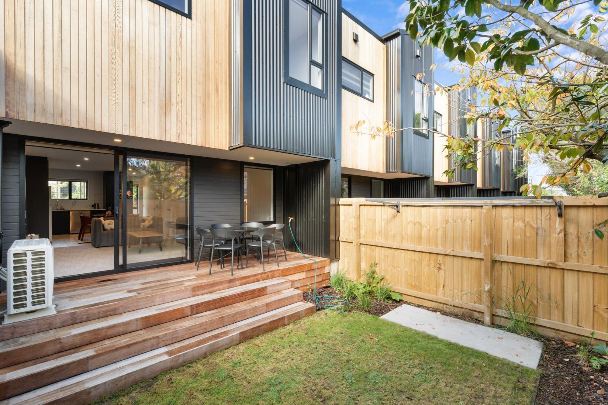 Scholarly 3br3ba Near Uc * Christchurch