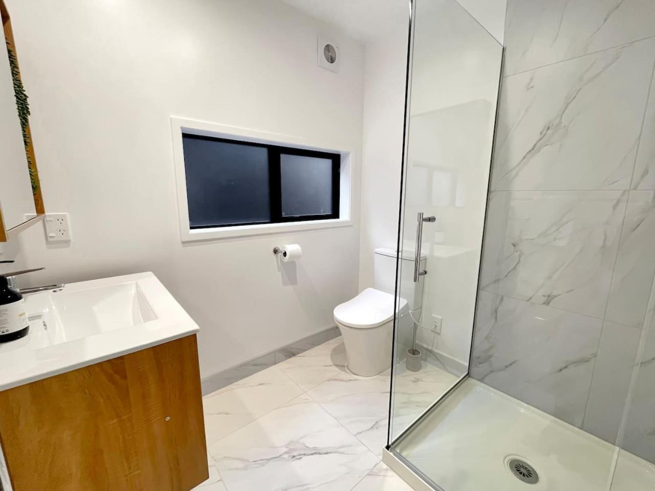Stylish Cbd 1br *