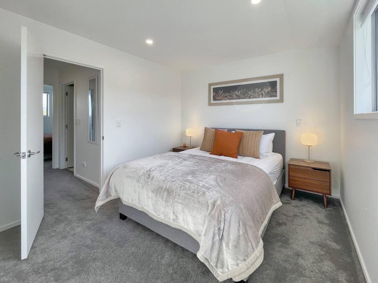 Perfectly Cosy Riccarton 2br Abode
