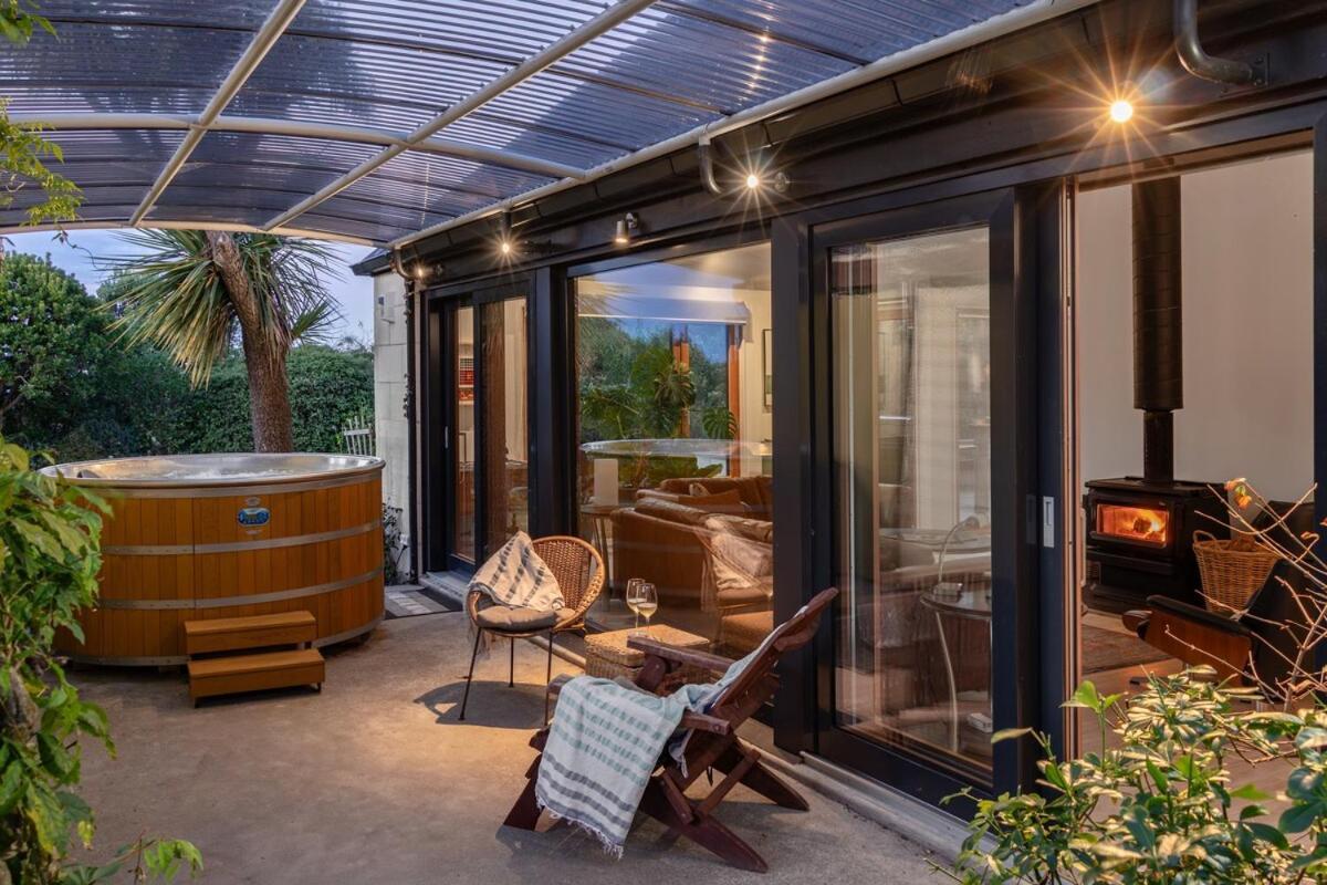 Sunrise Serenity With Hot Tub Holiday home *