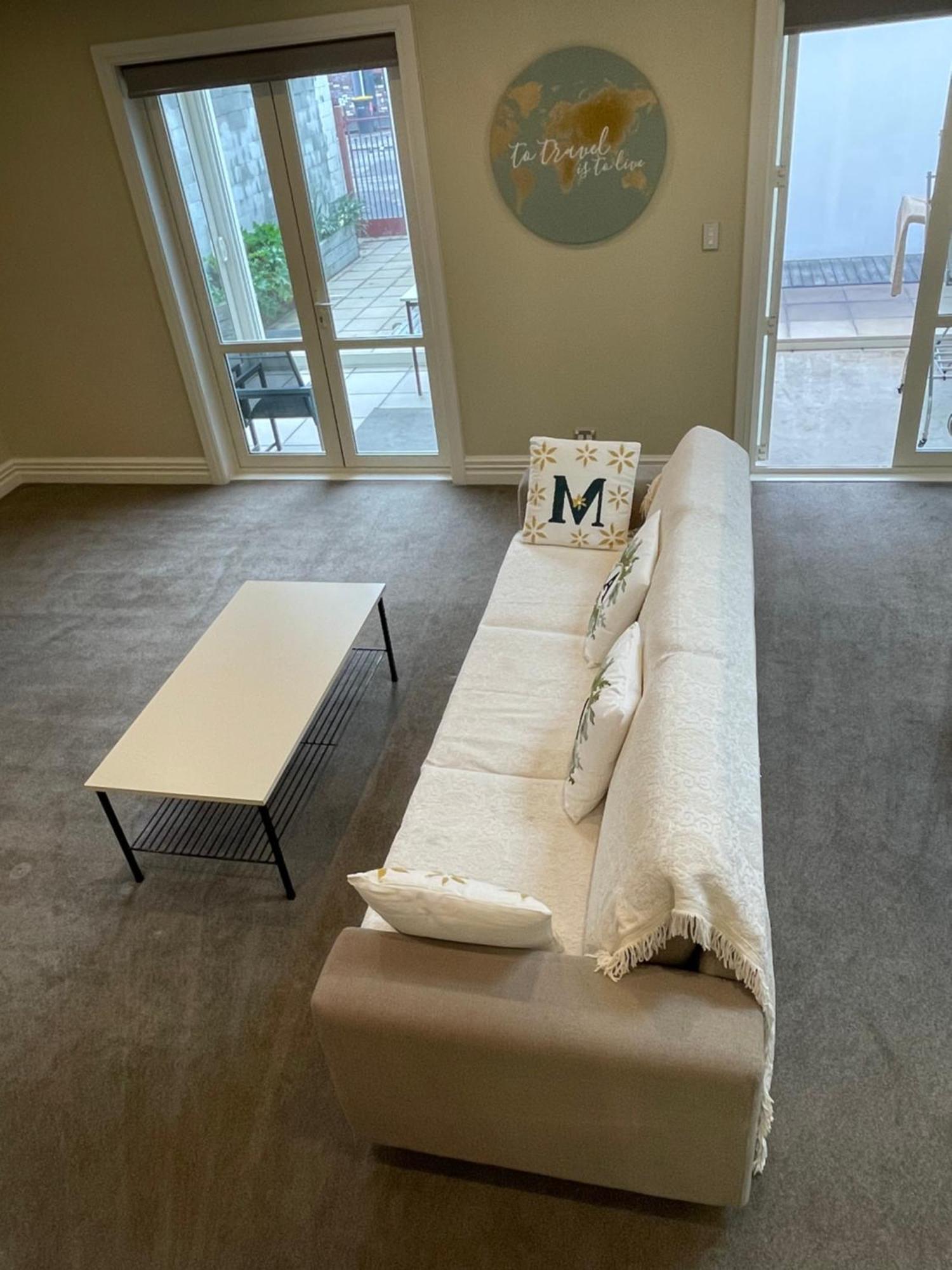 Classical & New Cnzhouse With Space
