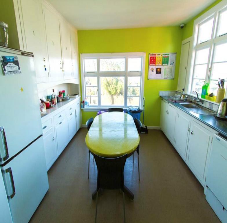 Kiwi Group Accommodations * Christchurch