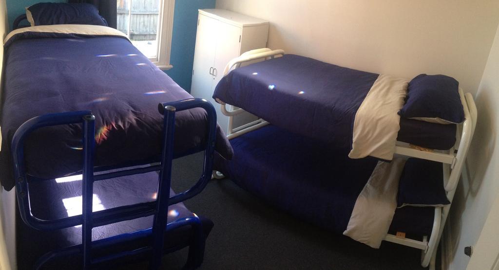Kiwi Group Accommodations Hostel *