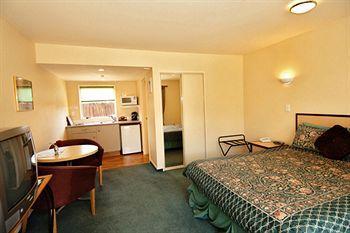 Antonios Motor Hotel Christchurch