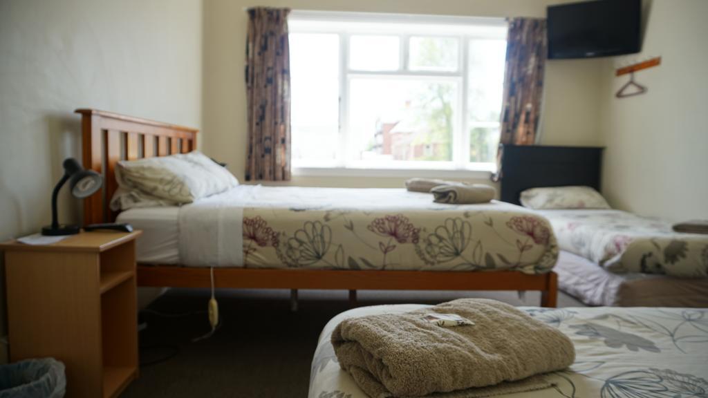 Dorset House Backpackers