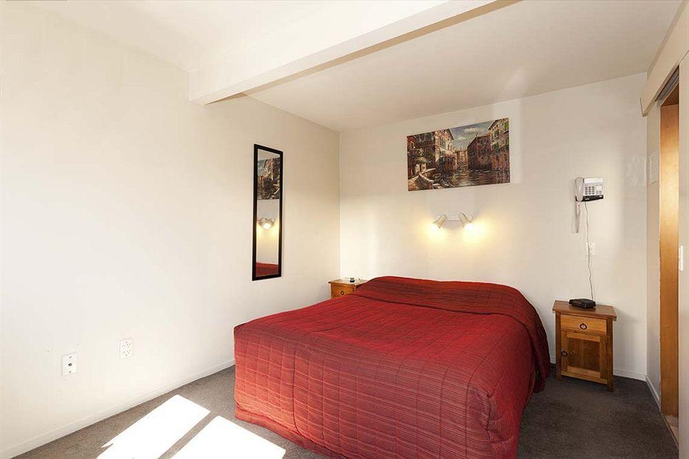Garden Motel 4*