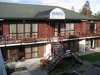 Garden Motel 4*