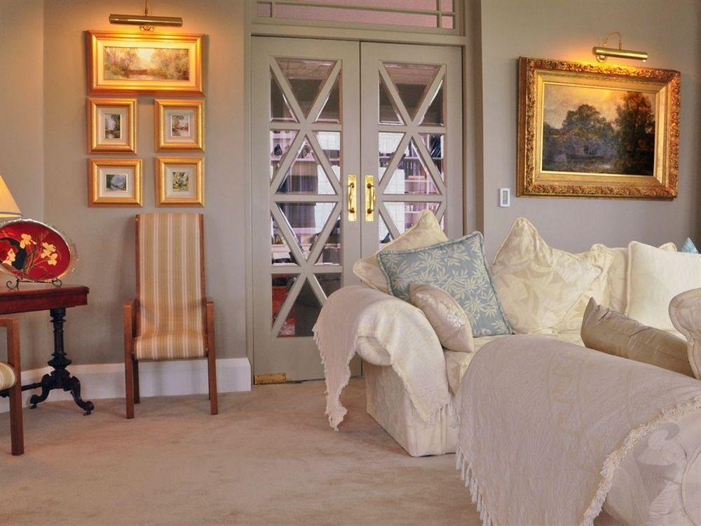 Bed & Breakfast Dyers House 5*