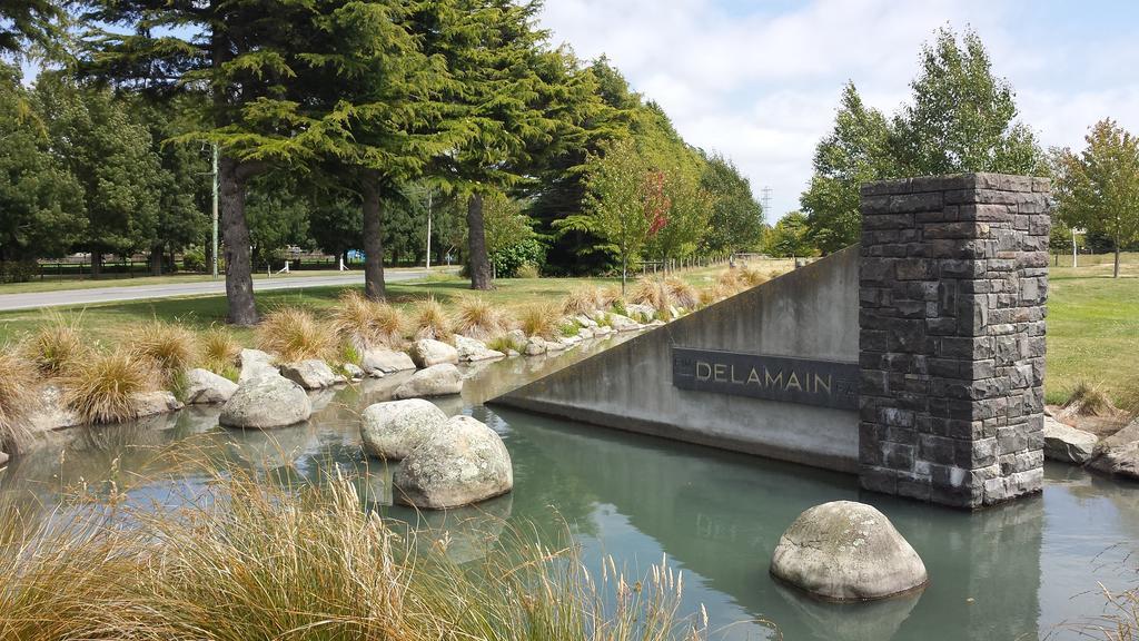 Delamain Holiday House And