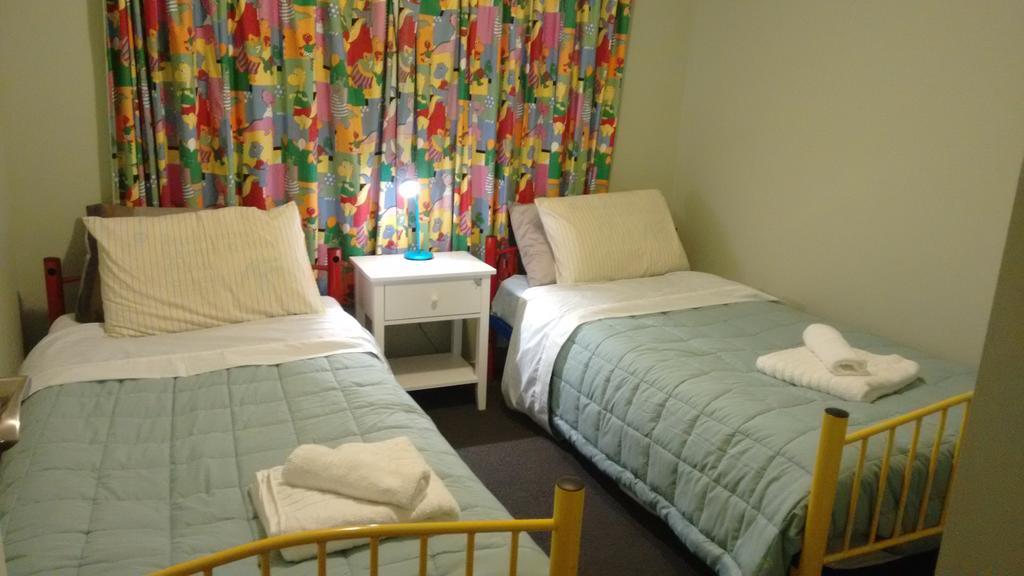 Delamain Holiday House And Guest house 2*