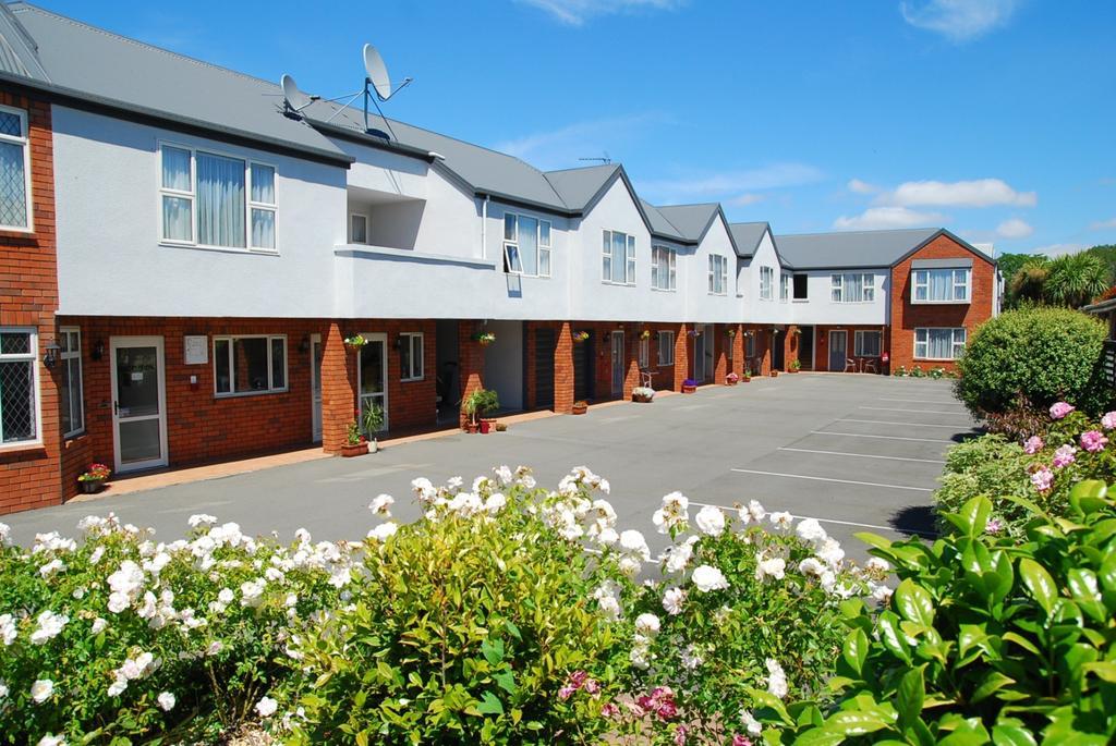Motel Rosewood Court 4*
