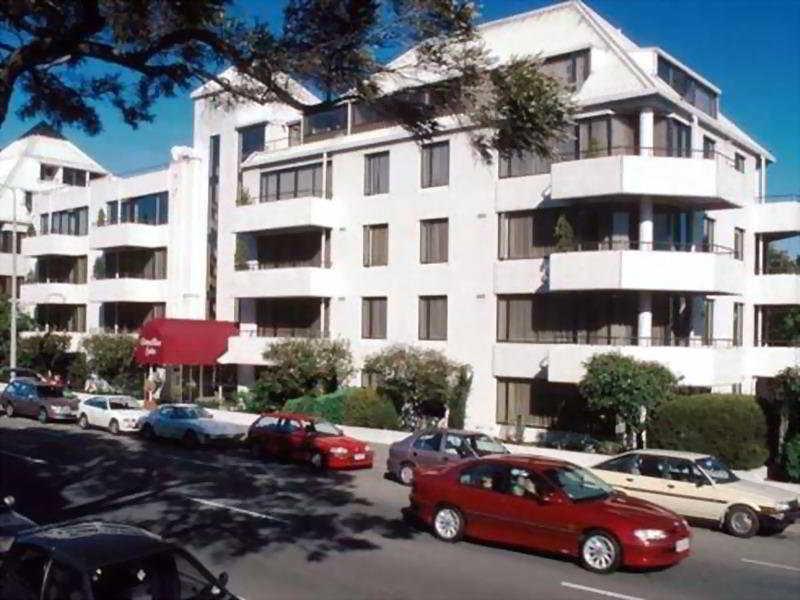 Hotel Chateau Blanc - A Clarion Collection
