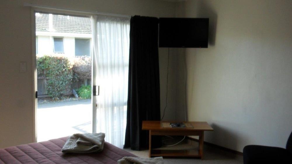 Adorian Motel