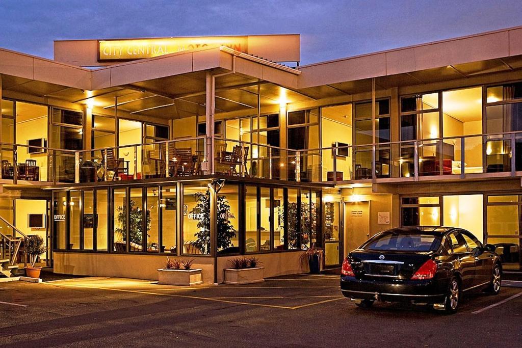 City Central Motel Apartments 4*