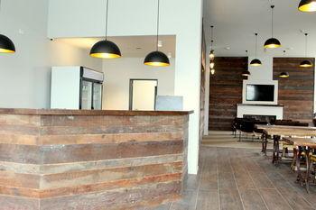 Hostel Urbanz *