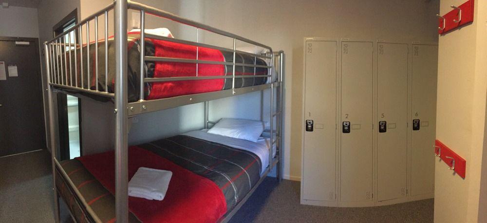 Hostel Urbanz