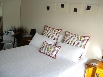 The White House 4* Christchurch